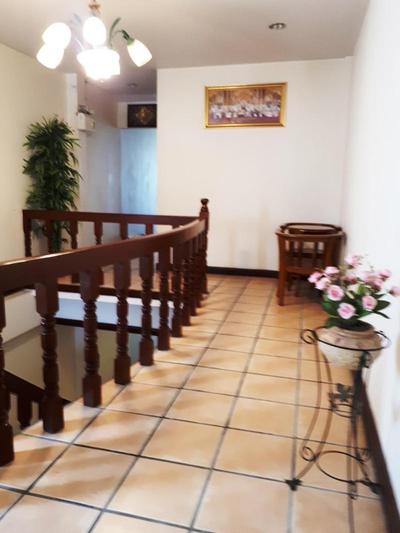 Nathon Residence
