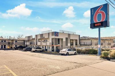 Motel 6 Austin South Airport