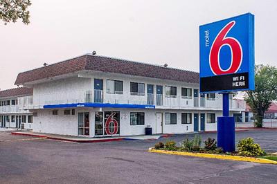 Motel 6 Kalispell