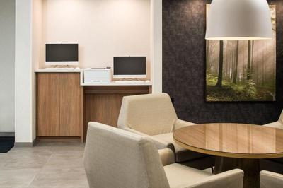 Fairfield Inn & Suites By Marriott Portland Airpor