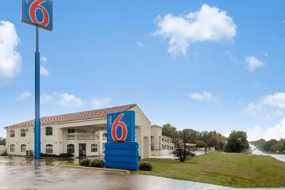 Motel 6 Canton Tx