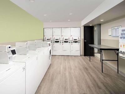 Woodspring Suites Albuquerque