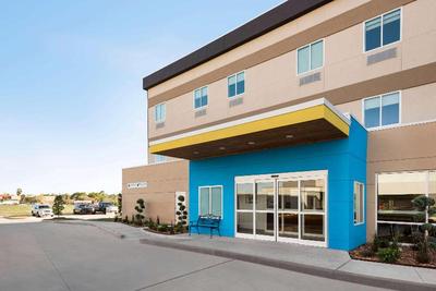Days Inn Suites Beaumont West I10 Walden