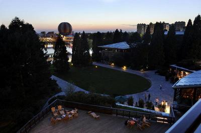 Disney's Sequoia Lodge