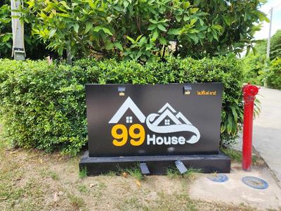 99 Hotel by ZUZU
