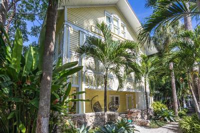 Miami River Inn