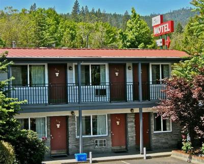 Timbers Motel