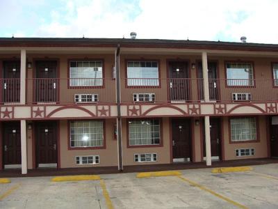 Colonial Inn