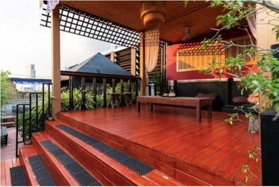 Blu Cabin Ari Stylish Gay Poshtel By Zuzu