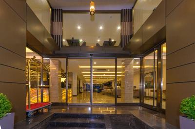 38 Hotel