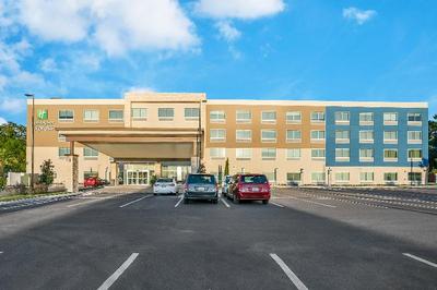 Holiday Inn Express Jacksonville South Bartram Prk