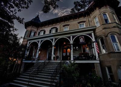 Mcmillan Inn Bed And Breakfast