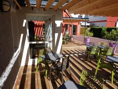 Logis Hôtel Arbor Auberge De Mulsanne