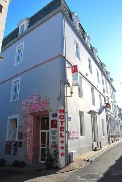 Logis Hôtel Arc en Ciel Spa