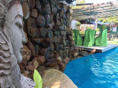 Momento Resort