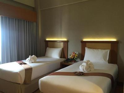 D-One Hotel