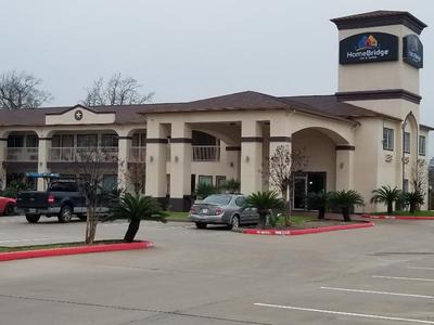 Homebridge Inn And Suites
