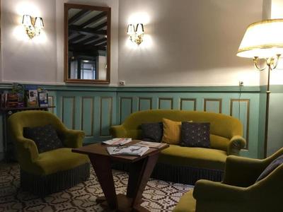 The Old Hotel Ravel