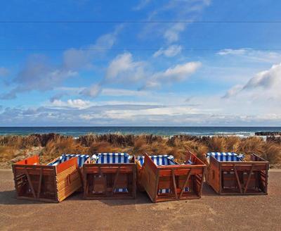Beach Hotel California
