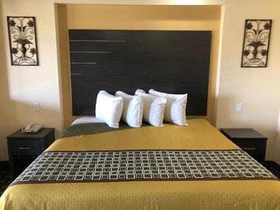 Homegate Inn And Suites