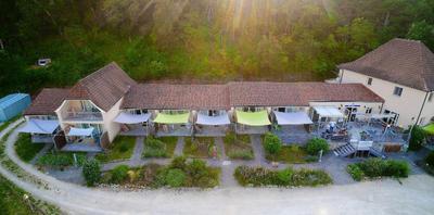 Logis Hotel la Peyrade