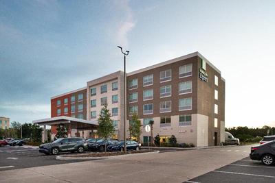 Holiday Inn Express Orlando - South Park