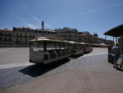 Couette Et Cafe