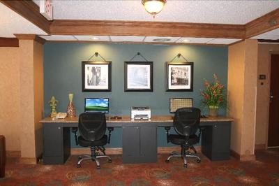 Auburn Place Hotel And Suites