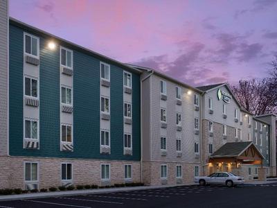 Woodspring Suites Kansas City Stadium