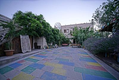 Maron Stone House
