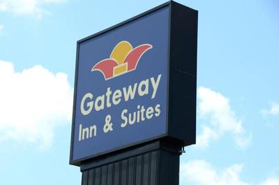 Gateway Inn And Suites
