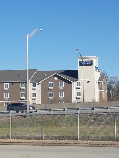 Woodspring Suites Louisville Airport