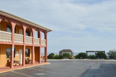 La Bella Oceanfront Inn