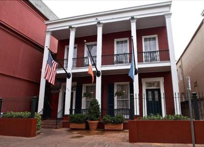Le Richelieu In The French Quarter