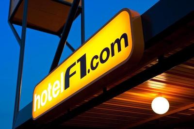 Hotelf1 Saint Brieuc