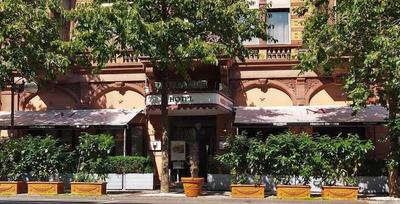 Hotel De France
