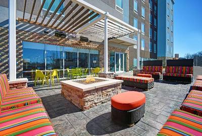 Home2 Suites by Hilton Columbus, IN