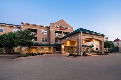 Courtyard By Marriott Wausau