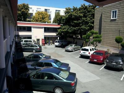 Townhouse Motel