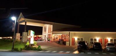 Rolling Hills Lodge