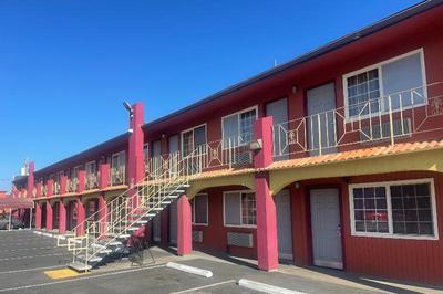 Sunstar Inn