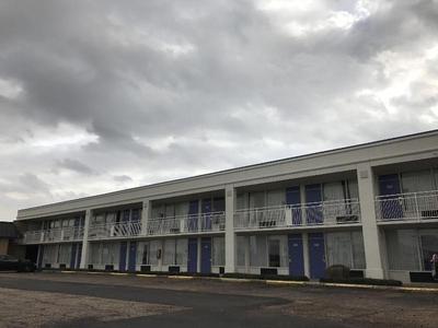 Motel 6 Natchitoches, LA