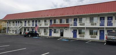 Motel 6 Baker City, OR