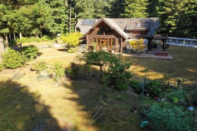 Redwood Log Cabin