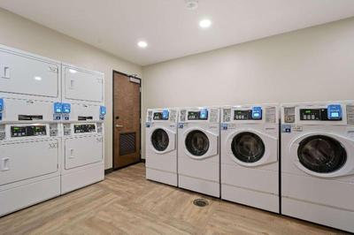 Extended Stay America - Austin - Austin Airport