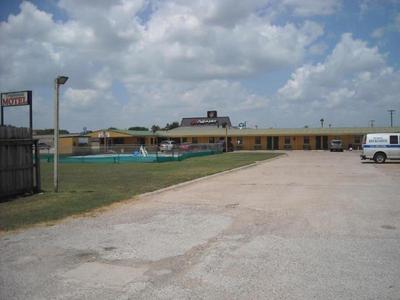 Tropicana Motel