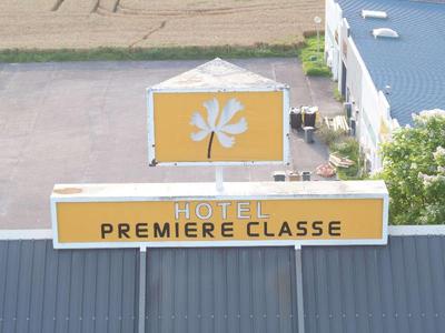Premiere Classe Cambrai - Proville