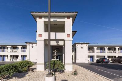 Motel 6 Junction, TX