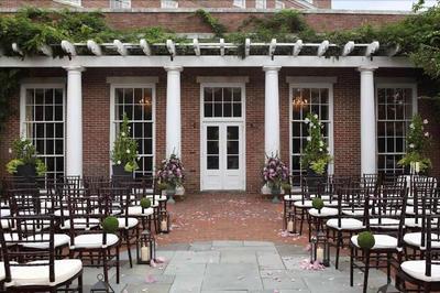 The Tidewater Inn