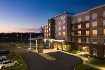 Fairfield Inn & Suites by Marriott Columbus New Al